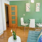 Modern 80 M² + Balcony Lägenhet *