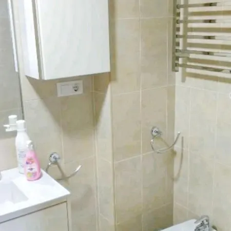Appartement Modern 80 M² + Balcony *