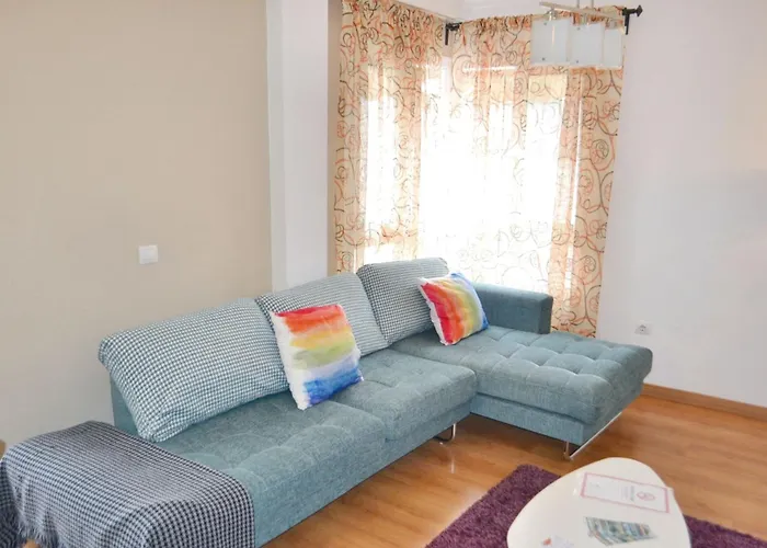 Modern 80 M² + Balcony * Málaga